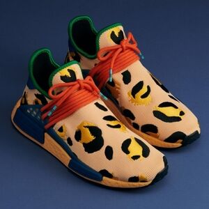 Pharrell X NMD HUMAN RACE ANIMAL PRINT (pulse amber)